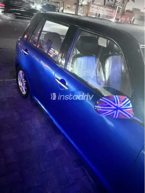 ليفان 320 2010 أزرق مستعملة للبيع - 3