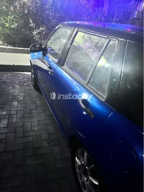 ليفان 320 2010 أزرق مستعملة للبيع - 4