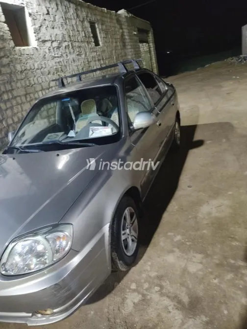 هيونداي فيرنا 2014 رمادي غامق مستعملة للبيع - 1