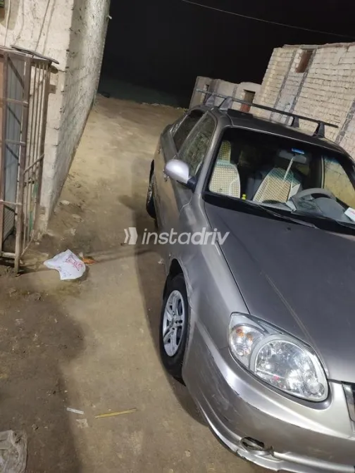 هيونداي فيرنا 2014 رمادي غامق مستعملة للبيع - 3