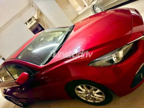 Mazda 3 2016 Red Used for Sale - 1