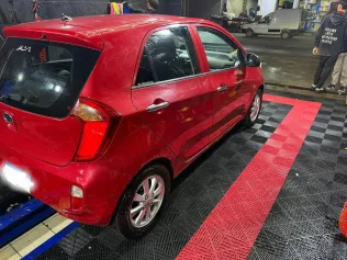 كيا بيكانتو 2012 أبيض مستعملة للبيع