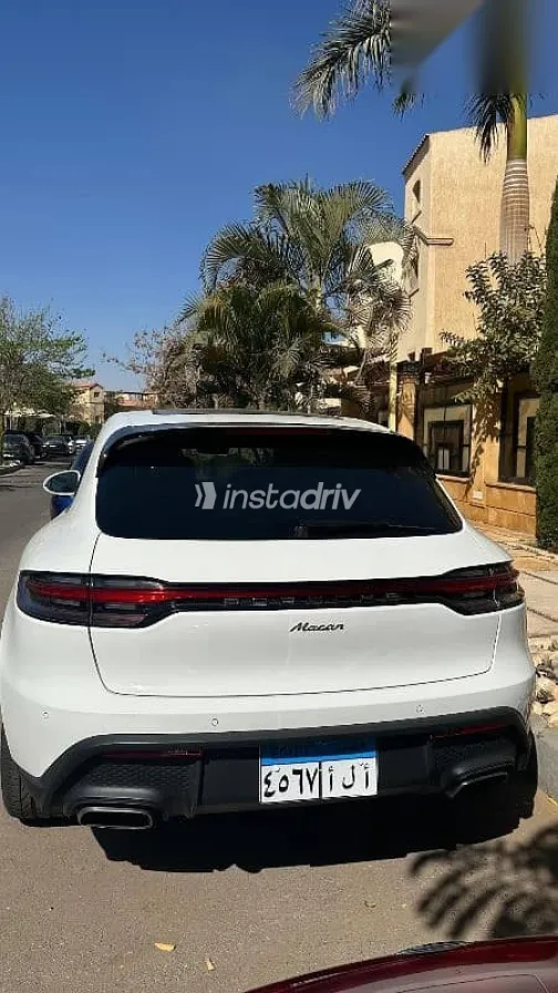 Porsche Macan 2023 White Used for Sale - 2