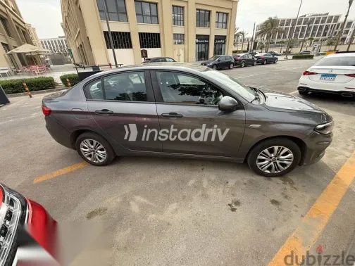 Fiat Tipo 2020 Gray Used for Sale - 1