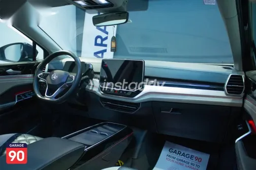 فولكس فاغن اي دي 6 2023 أزرق غامق مستعملة للبيع - 8