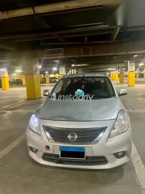 Nissan Sunny 2015 Gray Used for Sale - 1