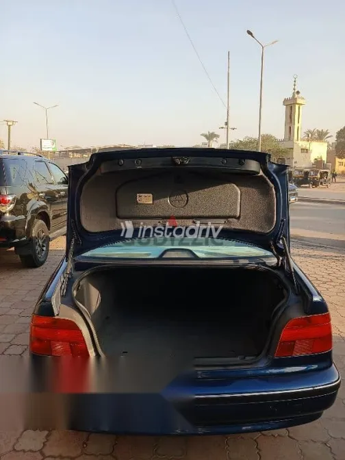 بي ام دبليو 523 1997 أزرق غامق مستعملة للبيع - 5