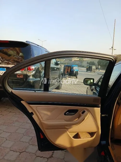 بي ام دبليو 523 1997 أزرق غامق مستعملة للبيع - 9