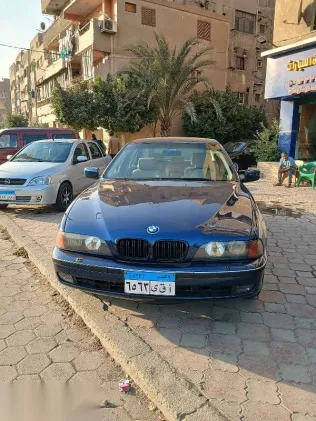 بي ام دبليو 523 1997 أزرق غامق مستعملة للبيع