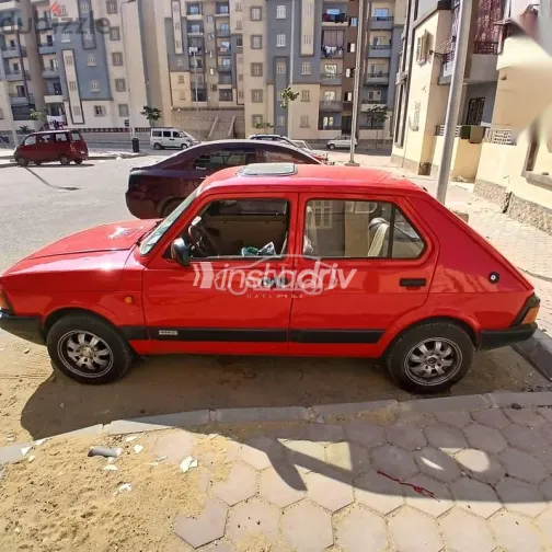 Fiat 127 1985 Red Used for Sale - 9