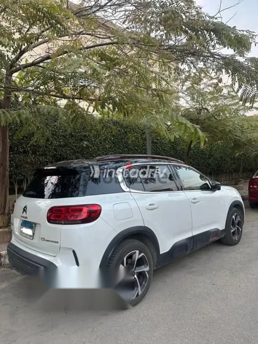 Citroën C5 2021 White Used for Sale - 3