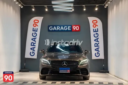 مرسيدس C 300 2020 رمادي مستعملة للبيع - 1