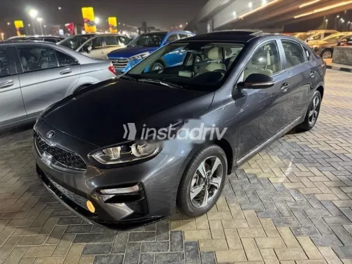 Kia Cerato 2021 Gray Used for Sale - 1
