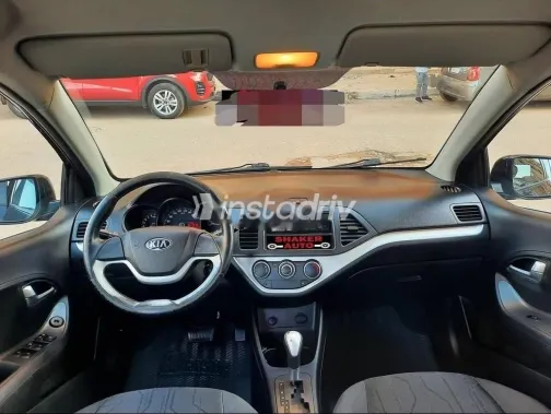 كيا بيكانتو 2015 أصفر مستعملة للبيع - 2