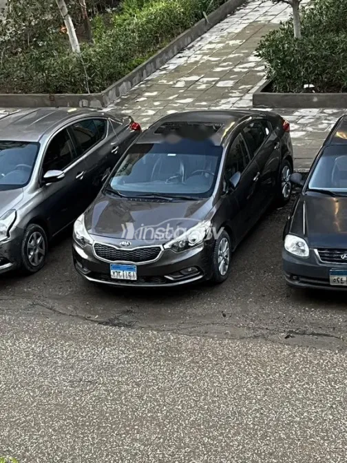 Kia Cerato 2015 Mocha Used for Sale - 1