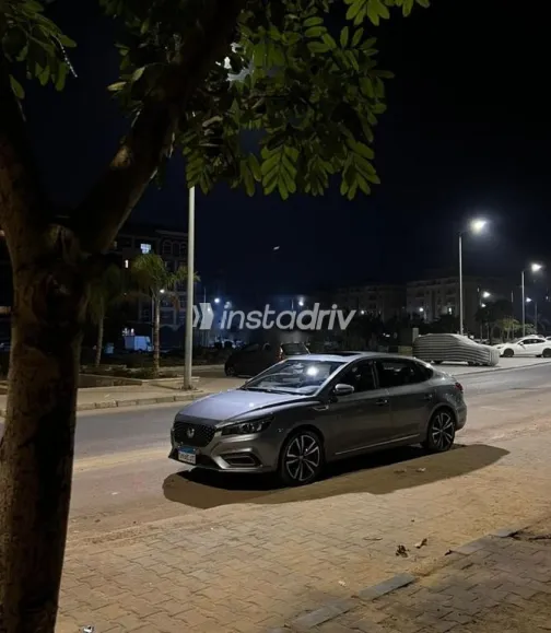 MG 6 2022 White Used for Sale - 3