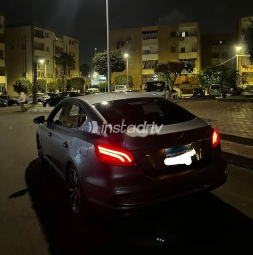 MG 6 2022 White Used for Sale - 4