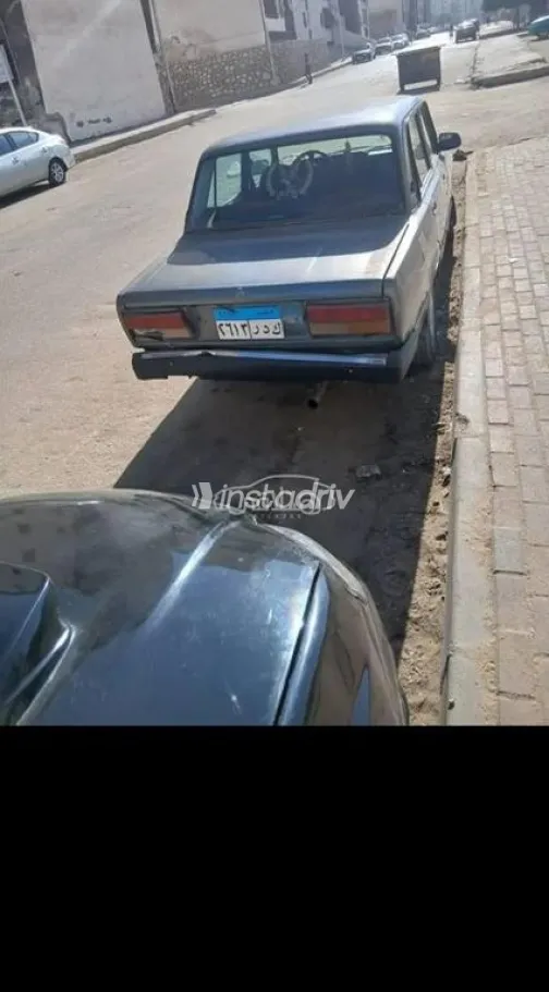 لادا 2107 2013 رمادي مستعملة للبيع - 3