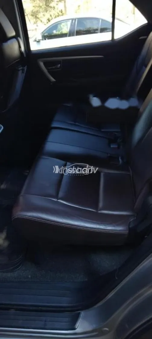 تويوتا فورتشنر 2019 أبيض مستعملة للبيع - 3