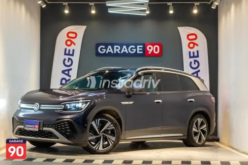 فولكس فاغن اي دي 6 2023 أزرق غامق مستعملة للبيع - 3