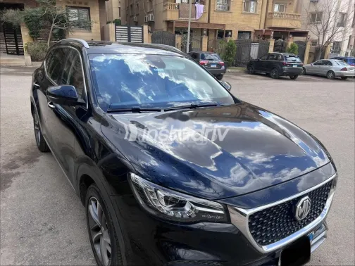 ام جى اتش اس 2022 أبيض مستعملة للبيع - 2