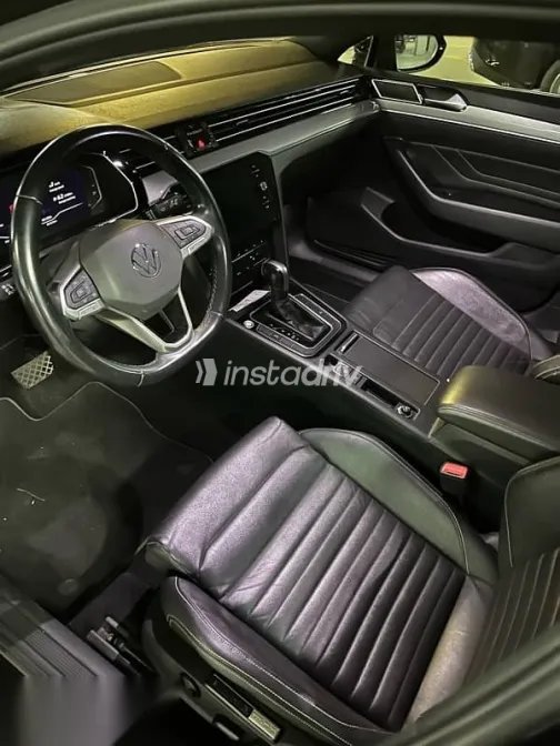 Volkswagen Passat 2022 Black Used for Sale - 4