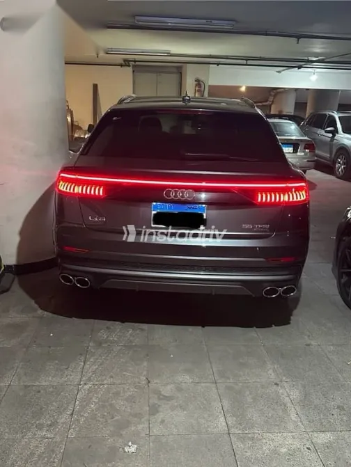 Audi Q8 2022 Gray Used for Sale - 2