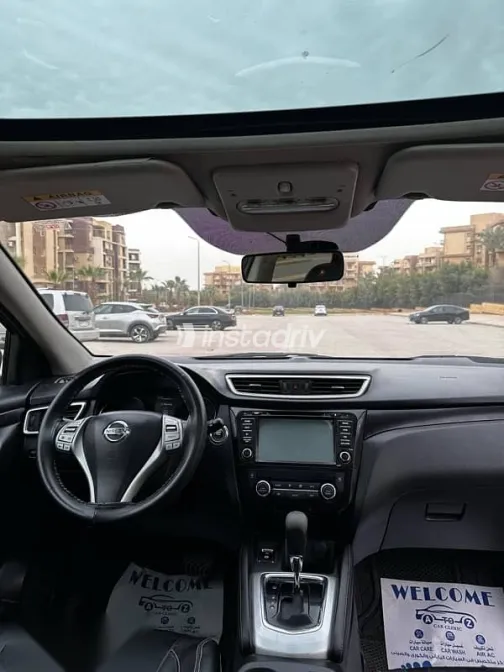 نيسان قشقاي 2016 أزرق غامق مستعملة للبيع - 7