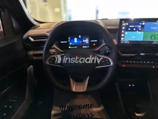 رينو داستر 2026 فضي جديدة للبيع - 4