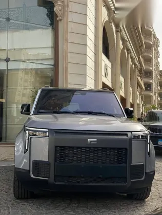 روكس 01 2025 فضي جديدة للبيع