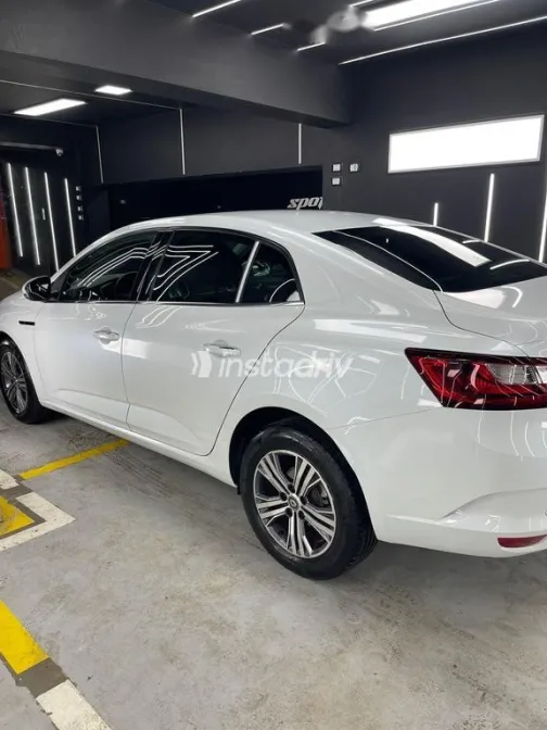 رينو ميجان 2023 أبيض مستعملة للبيع - 4