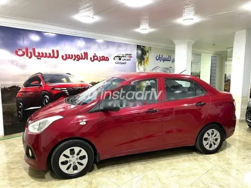 هيونداي جراند i10 2015 أحمر مستعملة للبيع - 4