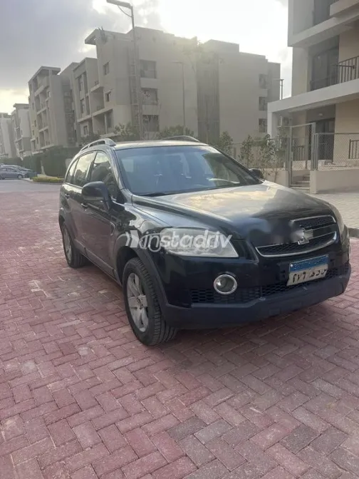 شيفروليه كابتيفا 2010 أسود مستعملة للبيع - 1