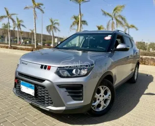 سانج يونج تيفولى XLV 2024 رمادي مستعملة للبيع