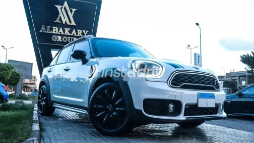 Mini Countryman S 2020 White Used for Sale - 1