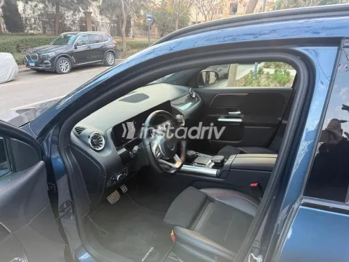 مرسيدس GLA 200 2021 أزرق غامق مستعملة للبيع - 5