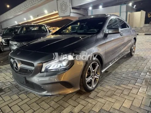 مرسيدس CLA 180 2019 رمادي مستعملة للبيع - 1