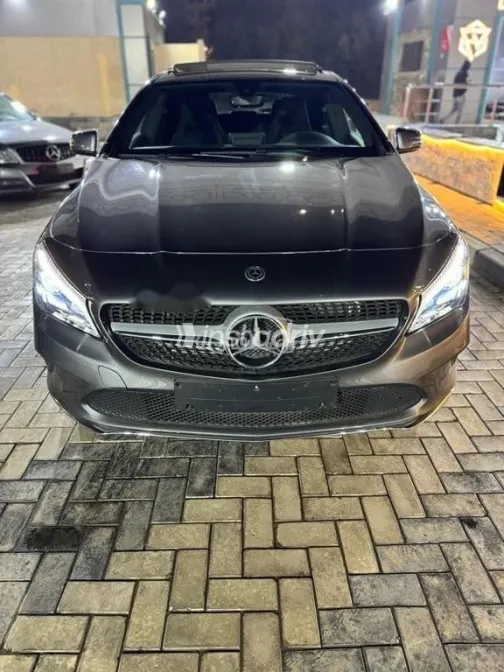 مرسيدس CLA 180 2019 رمادي مستعملة للبيع - 2
