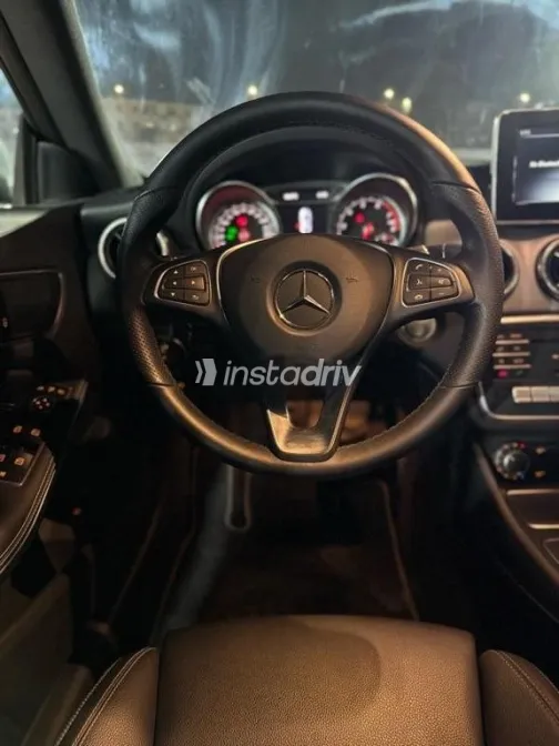 مرسيدس CLA 180 2019 رمادي مستعملة للبيع - 5