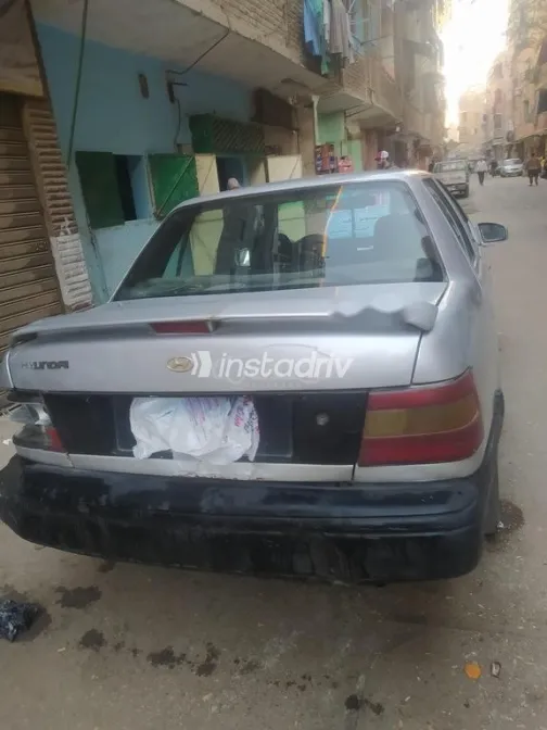 هيونداي اكسيل 1998 فضي مستعملة للبيع - 1