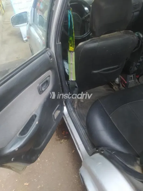 هيونداي اكسيل 1998 فضي مستعملة للبيع - 4