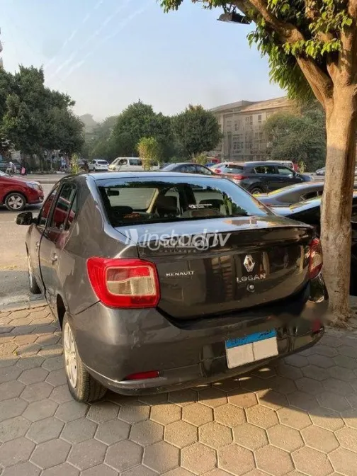 Renault Logan 2017 White Used for Sale - 3