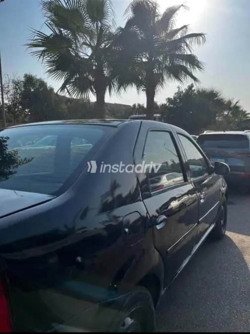 رينو لوجان 2011 أسود مستعملة للبيع - 4