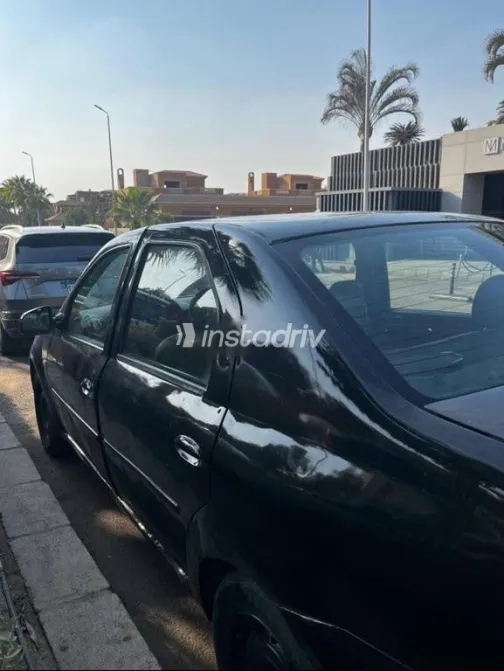 رينو لوجان 2011 أسود مستعملة للبيع - 5