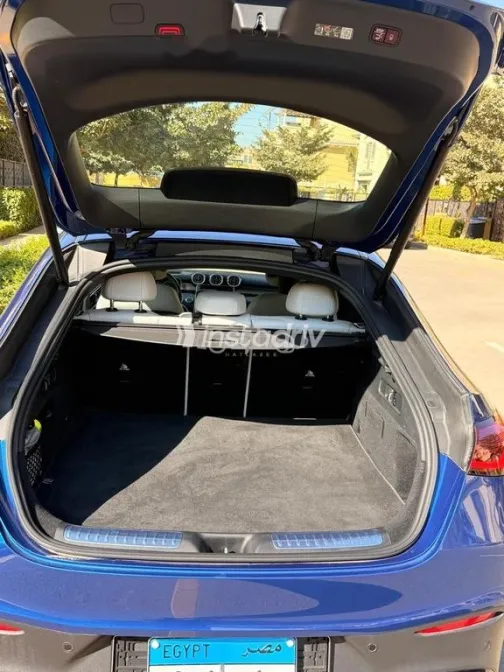 Mercedes GLC 300 2024 Blue Used for Sale - 4