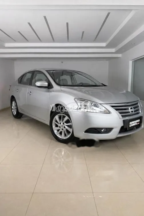 Nissan Sentra 2023 Silver Used for Sale - 1