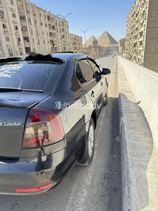 Skoda Octavia 2011 Black Used for Sale - 3