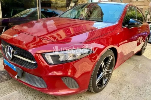 Mercedes A 180 2021 Dark Red Used for Sale - 2