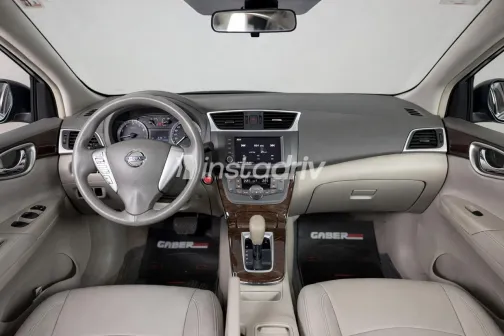 Nissan Sentra 2023 White Used for Sale - 6
