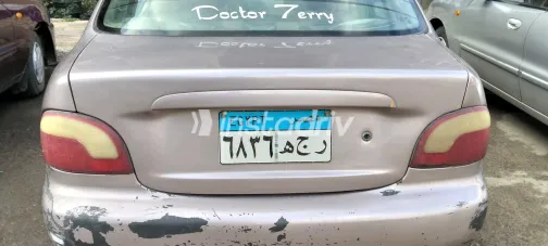 هيونداي اكسنت 1999 أبيض مستعملة للبيع - 4